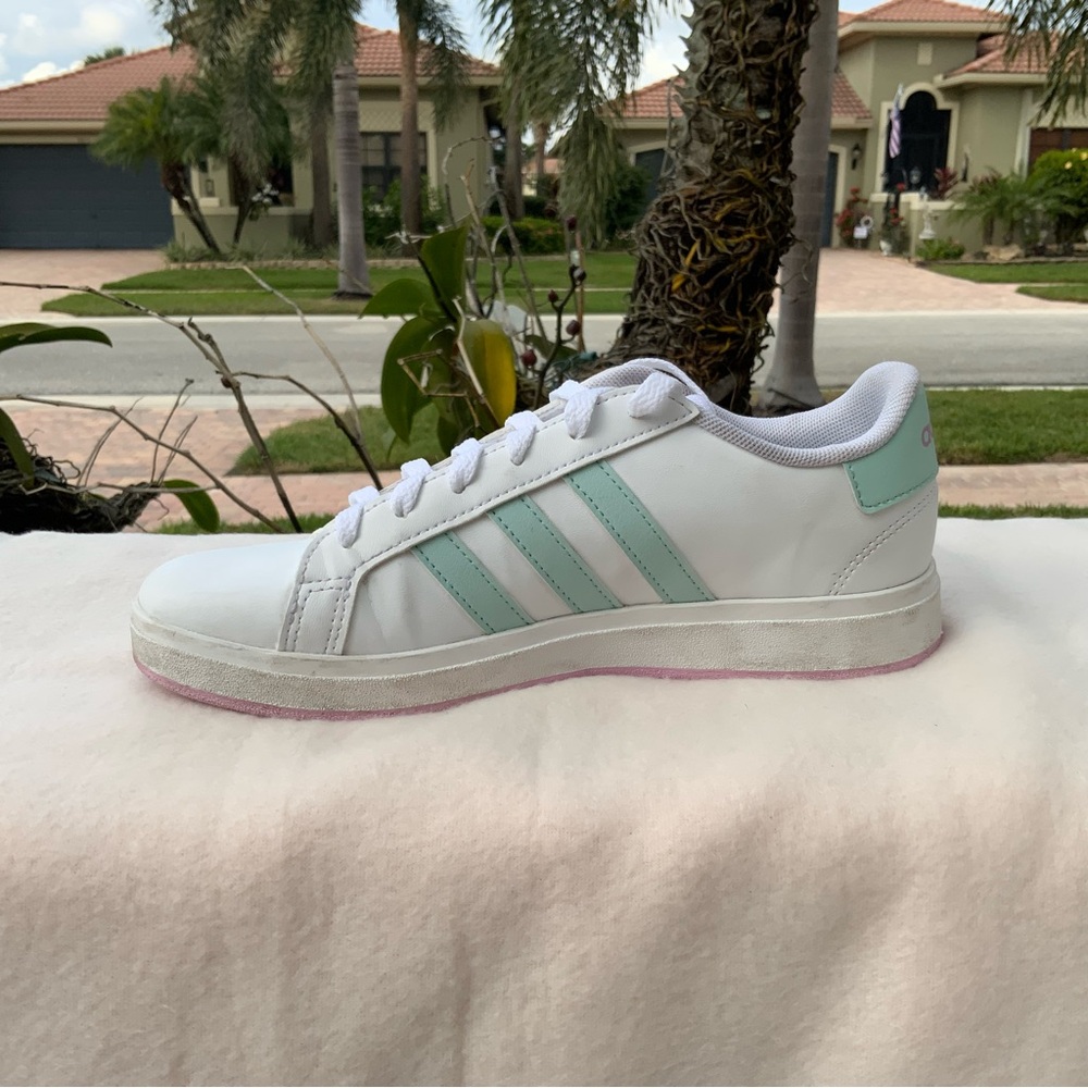 Adidas Women's White and Light Green Sneakers - Picture 2 of 13